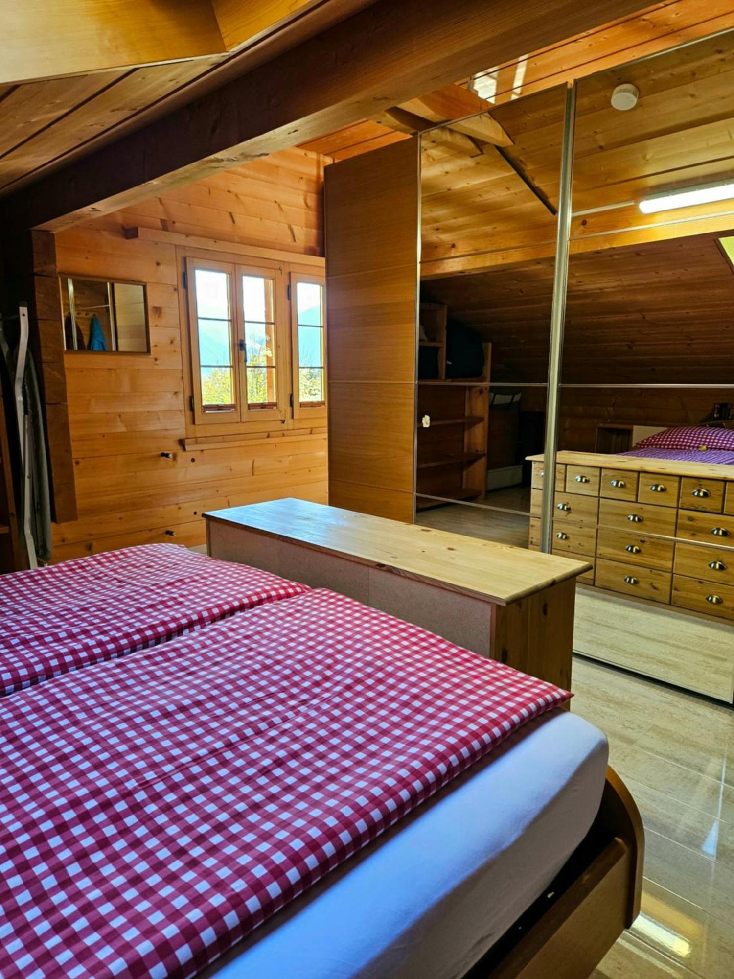 Gemuetliche Fewo Mit Sauna Inmitten Der Berge Meiringen Kültér fotó